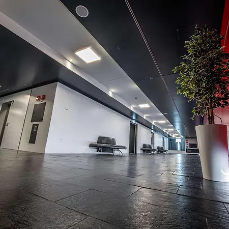 Western Net Tower Ξενοδοχείο 4*