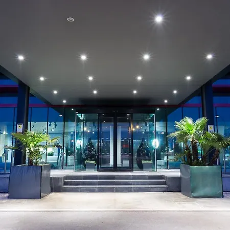 Western Net Tower 4*