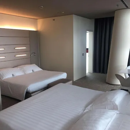 Ξενοδοχείο Western Net Tower 4*