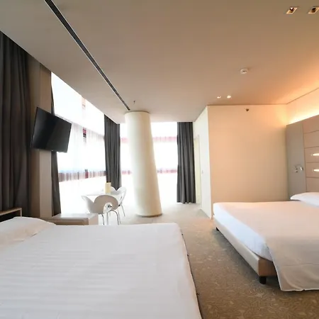Western Net Tower 4* Πάδοβα